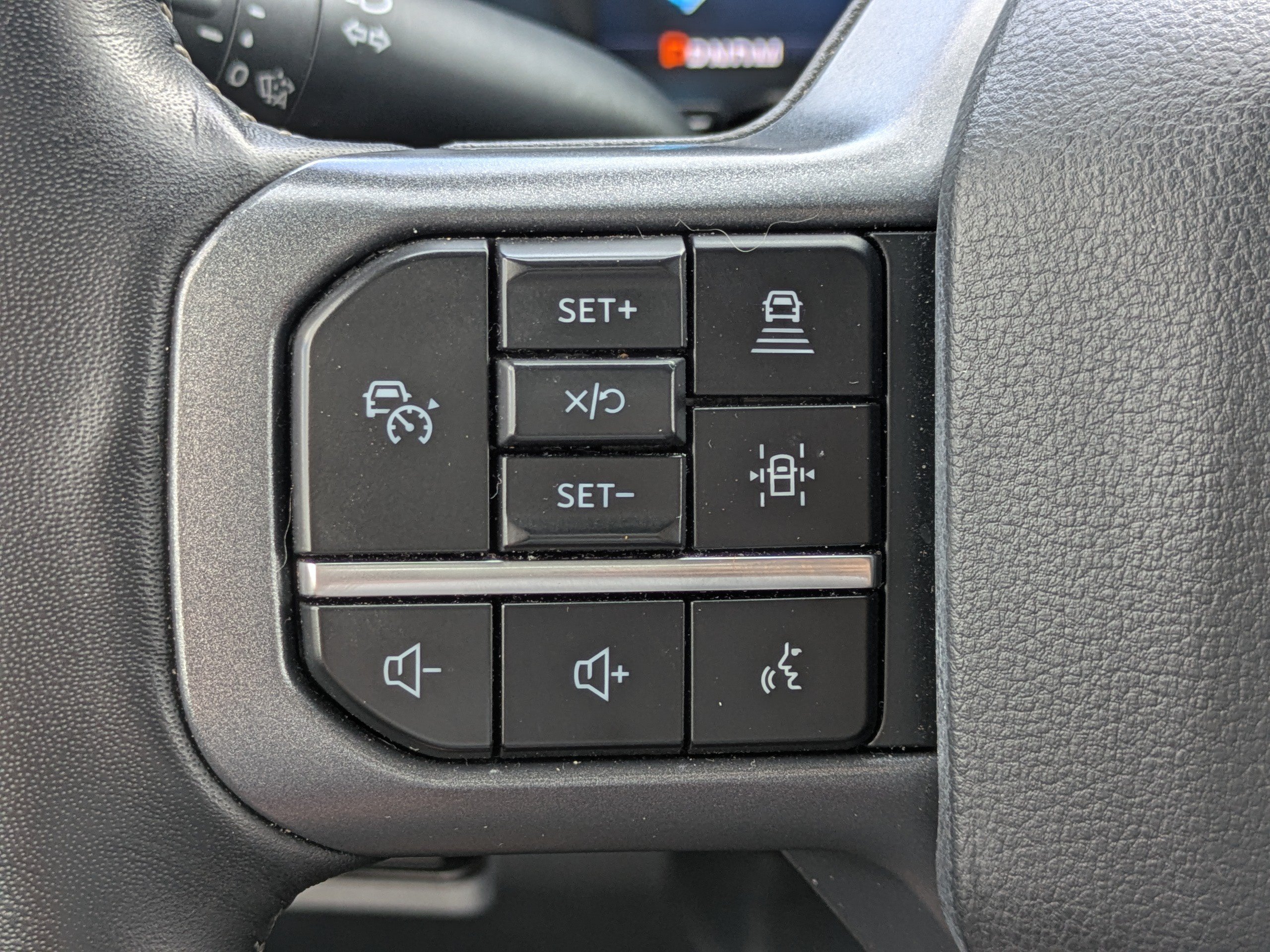 Used 2024 Ford F250 Lariat w/ Lariat Ultimate Package AWD/4WD image 22