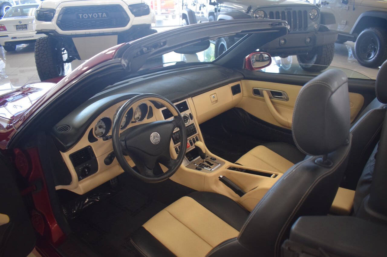 Used 2004 Mercedes-Benz SLK 230 image 53