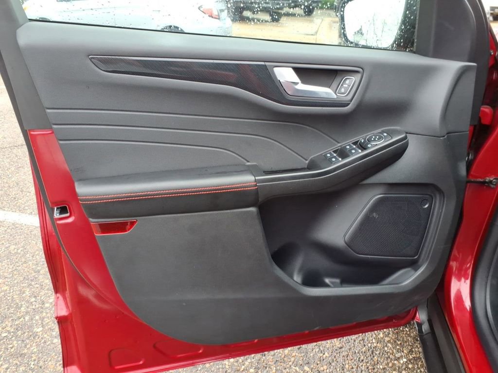 Used 2024 Ford Escape ST-Line w/ Tech Pack #1 image 14