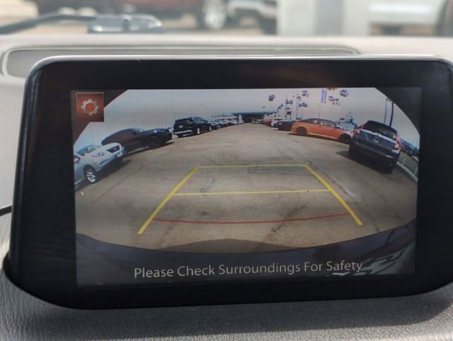 Used 2018 MAZDA MAZDA3 Touring image 20