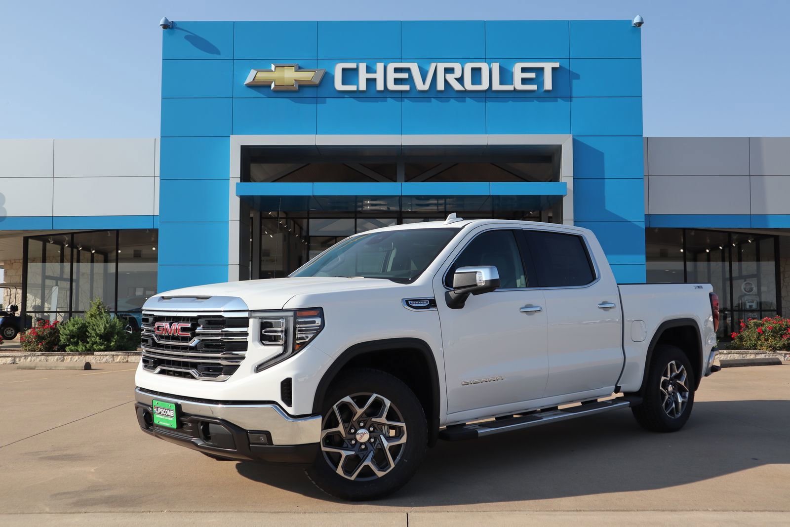 New 2026 GMC Sierra 1500 SLT