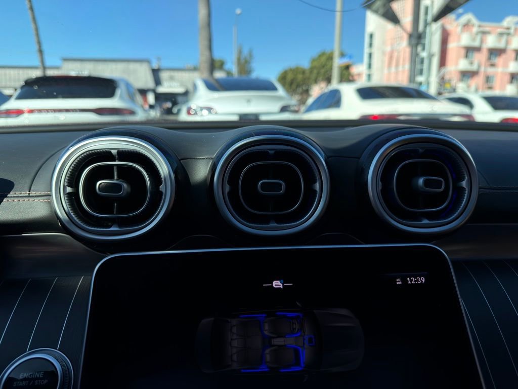 Used 2023 Mercedes-Benz C 300 Sedan image 25