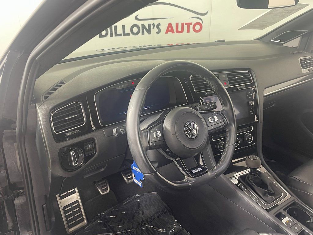 Used 2019 Volkswagen Golf R 4-Door image 14