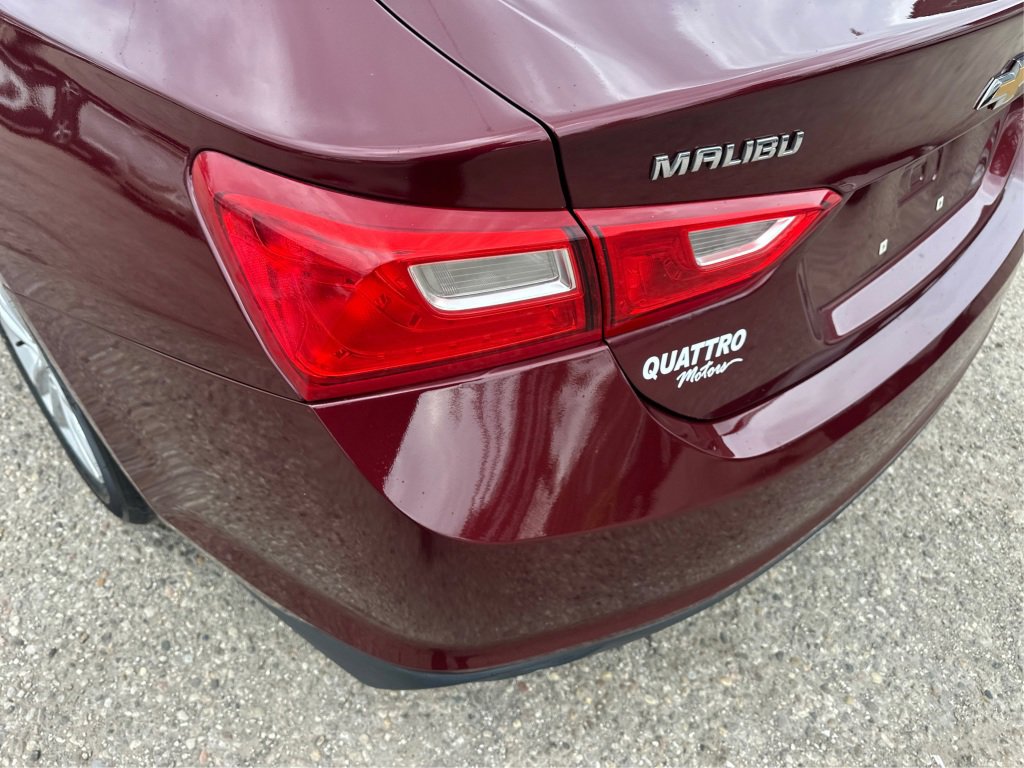 Used 2016 Chevrolet Malibu LT FWD image 25