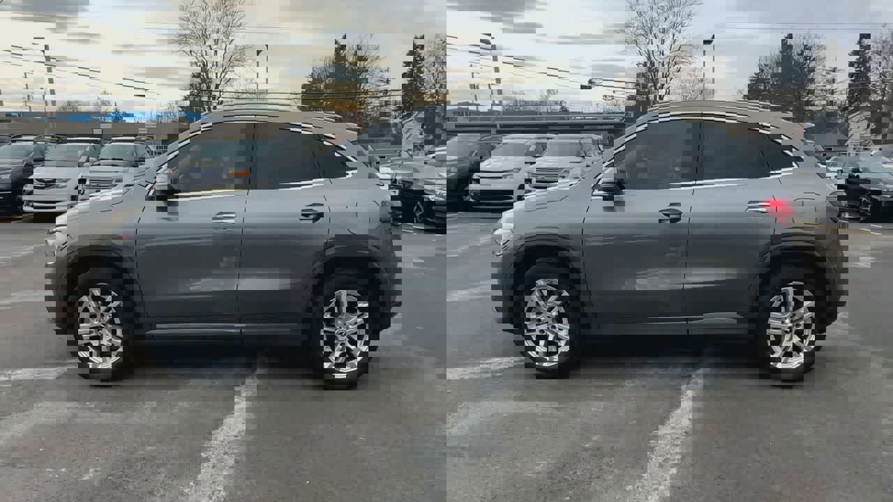 Used 2022 Mercedes-Benz GLA 250 4MATIC image 5