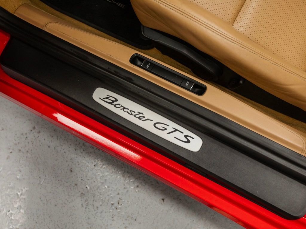 Used 2016 Porsche Boxster GTS image 32