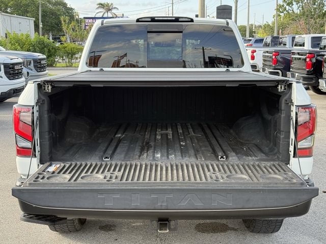 Used 2021 Nissan Titan PRO-4X w/ Pro-4x Convenience Package AWD/4WD image 12