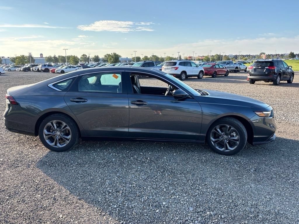 Used 2025 Honda Accord EX-L image 13