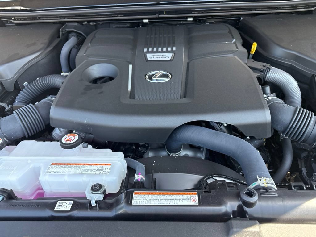 Certified 2026 Lexus GX 550 w/ Accessory Package (CT) AWD/4WD image 10