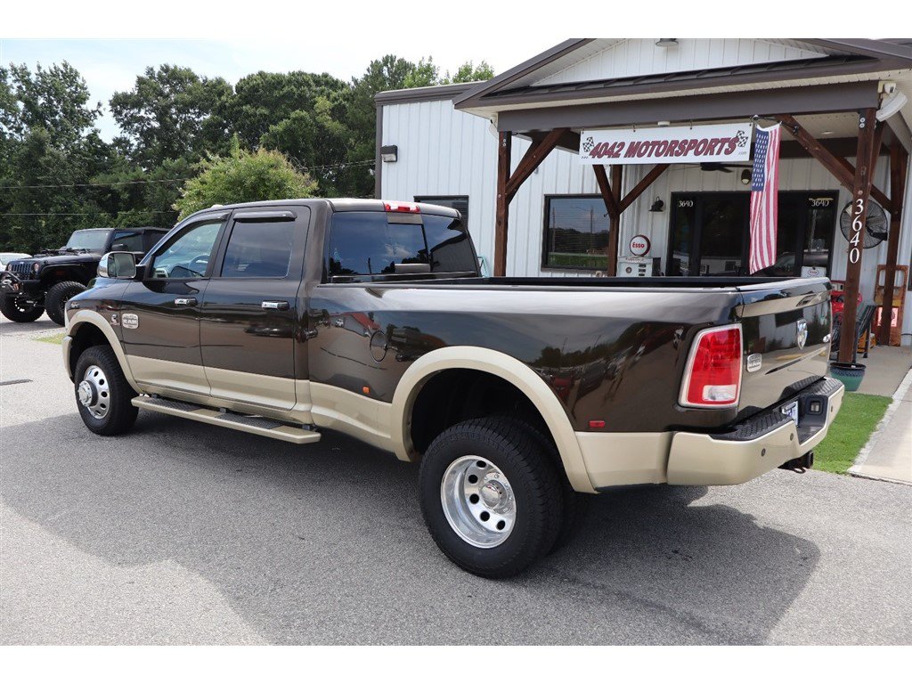 Used 2014 RAM 3500 Laramie Longhorn AWD/4WD image 3