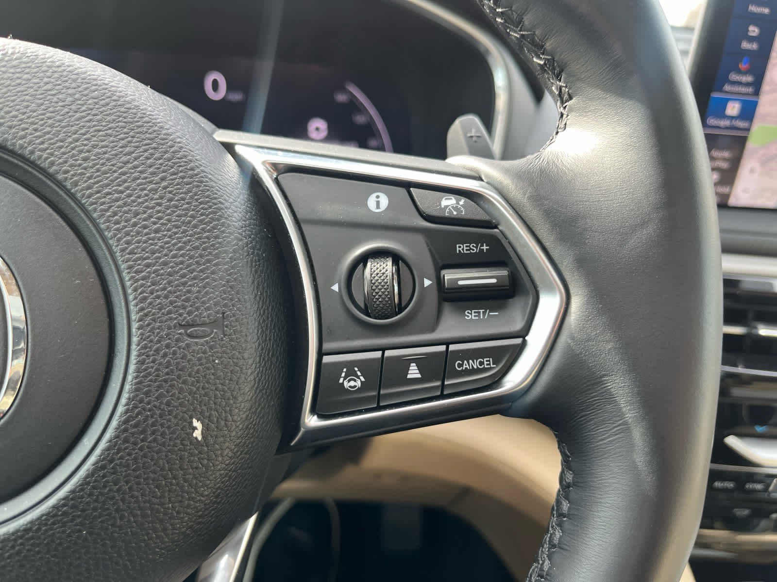 Used 2025 Acura MDX FWD image 33