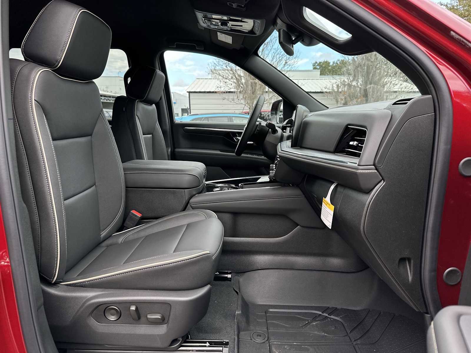 New 2026 Chevrolet Suburban Premier image 19