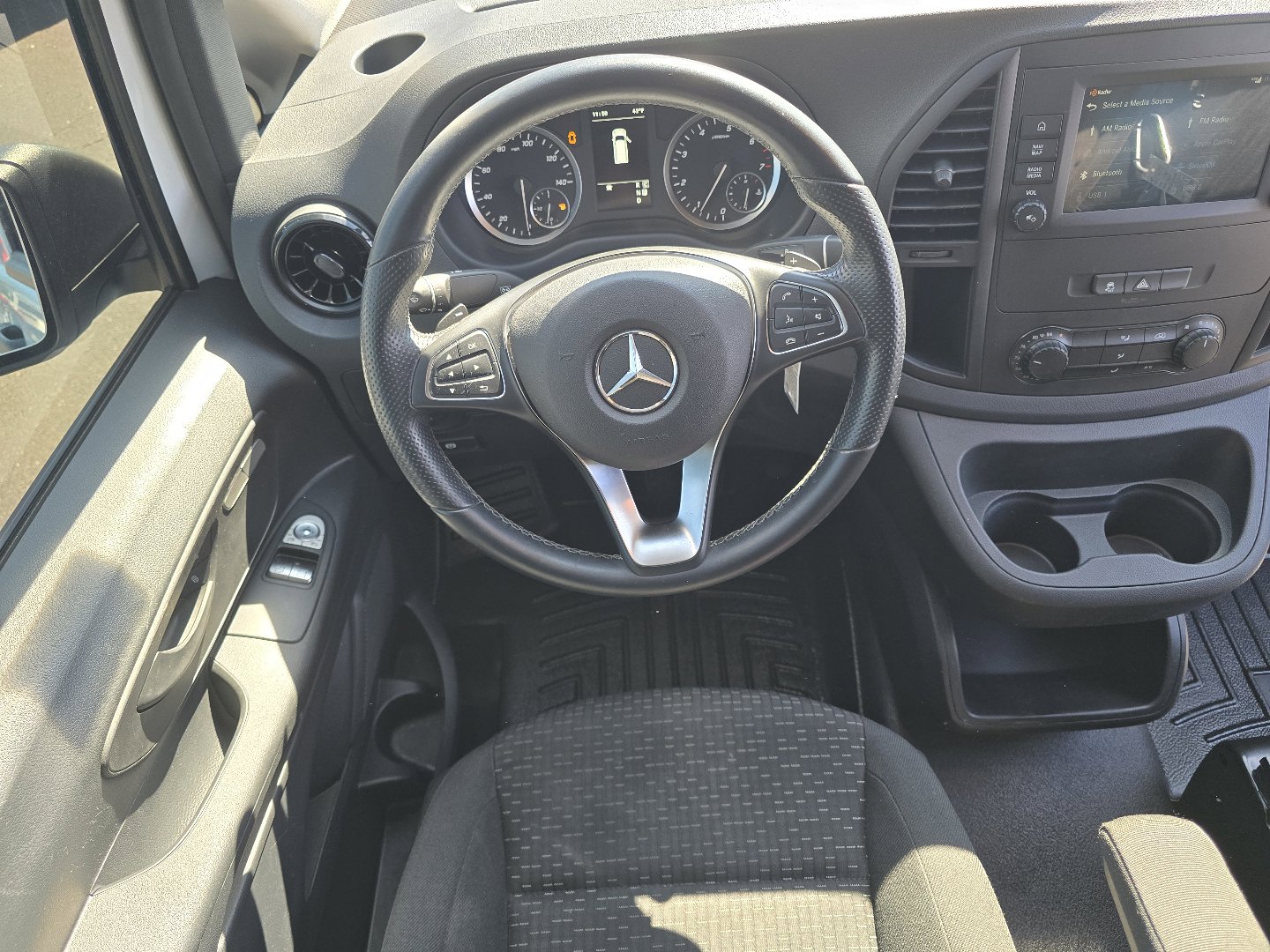 Used 2022 Mercedes-Benz Metris image 29