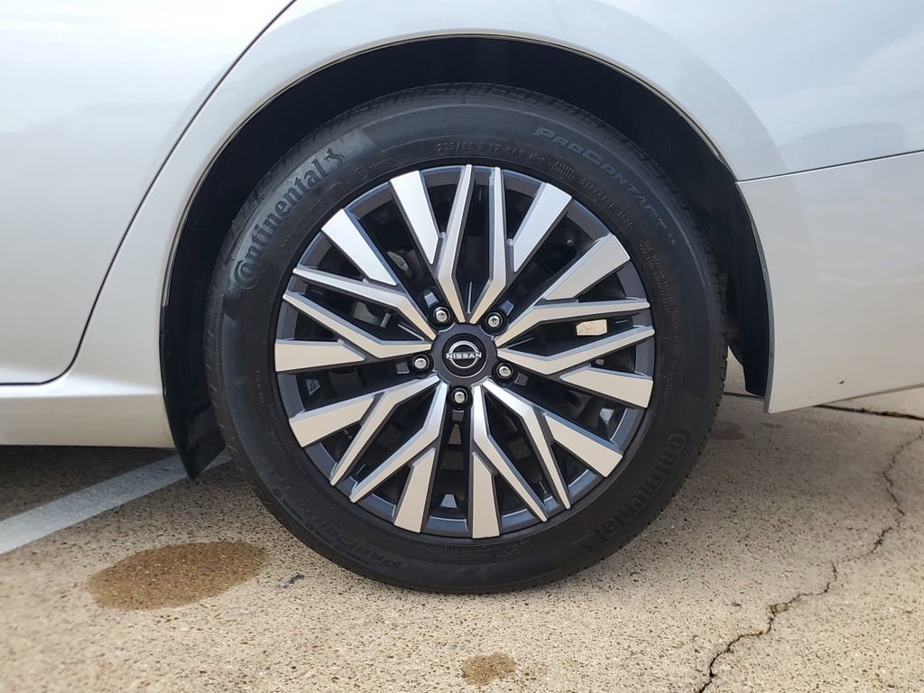 Used 2023 Nissan Altima 2.5 SV image 8