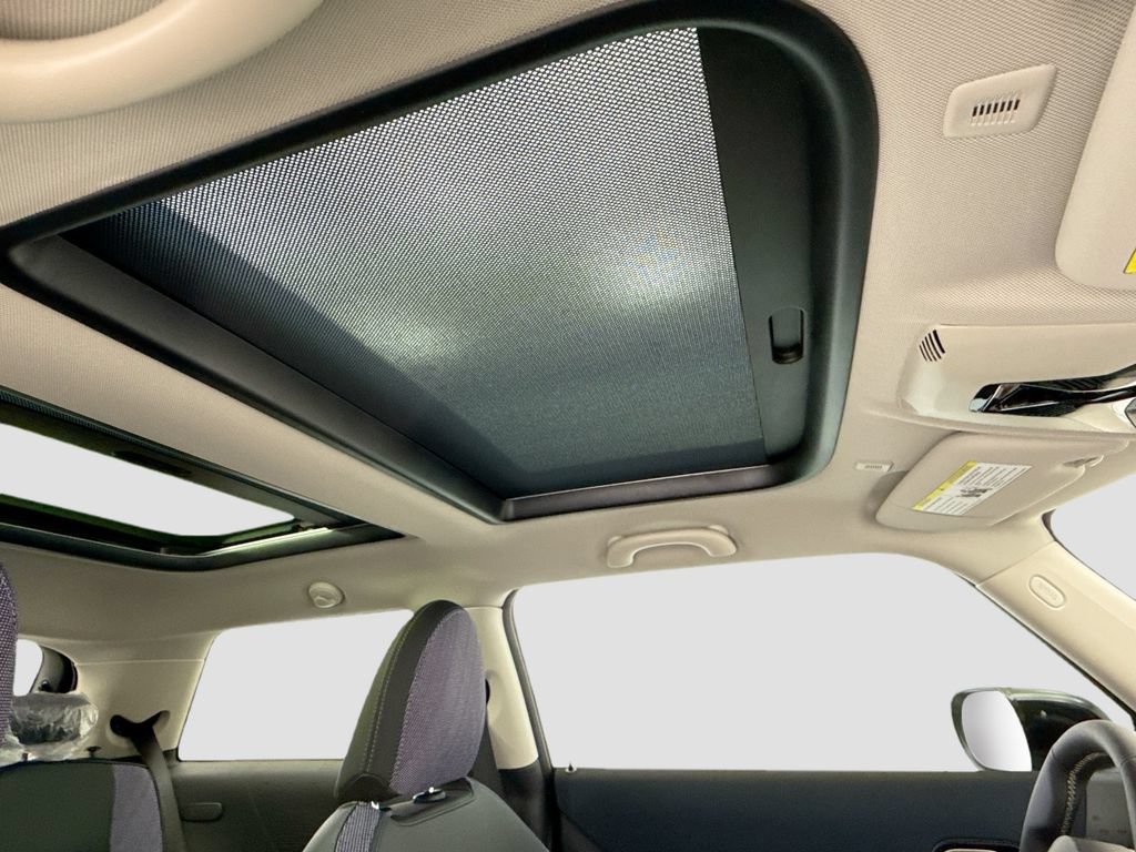 New 2026 MINI Cooper 2-Door Hardtop FWD image 17
