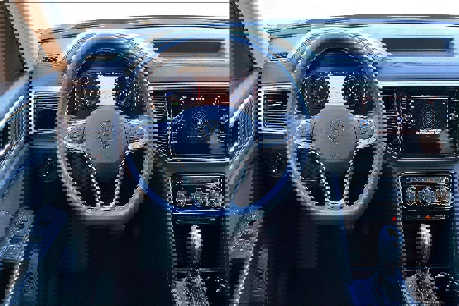 Used 2023 Volkswagen Atlas SEL image 5