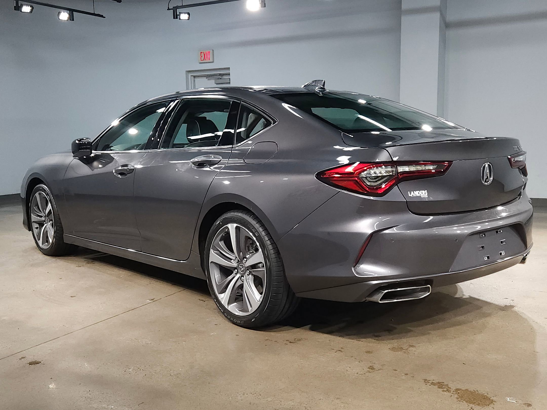 Used 2021 Acura TLX w/ Advance Package image 5