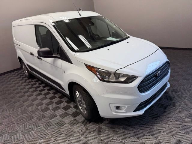 Used 2023 Ford Transit Connect XLT FWD image 2