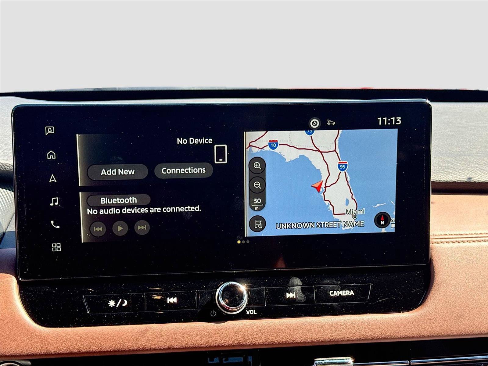 New 2025 Mitsubishi Outlander SEL image 15