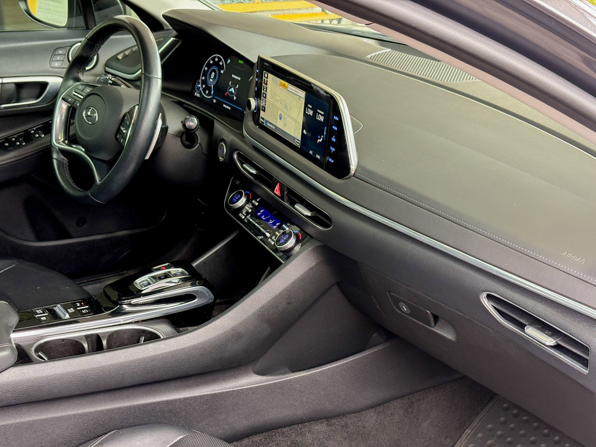 Used 2021 Hyundai Sonata Limited image 22