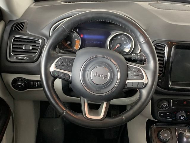 Used 2019 Jeep Compass Limited AWD/4WD image 18
