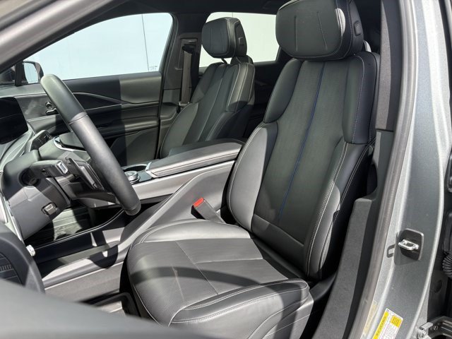 Certified 2024 Cadillac Lyriq Sport w/ LPO, Floor Liner Package AWD/4WD image 11
