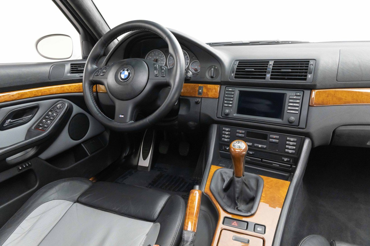 Used 2001 BMW M5 RWD image 14