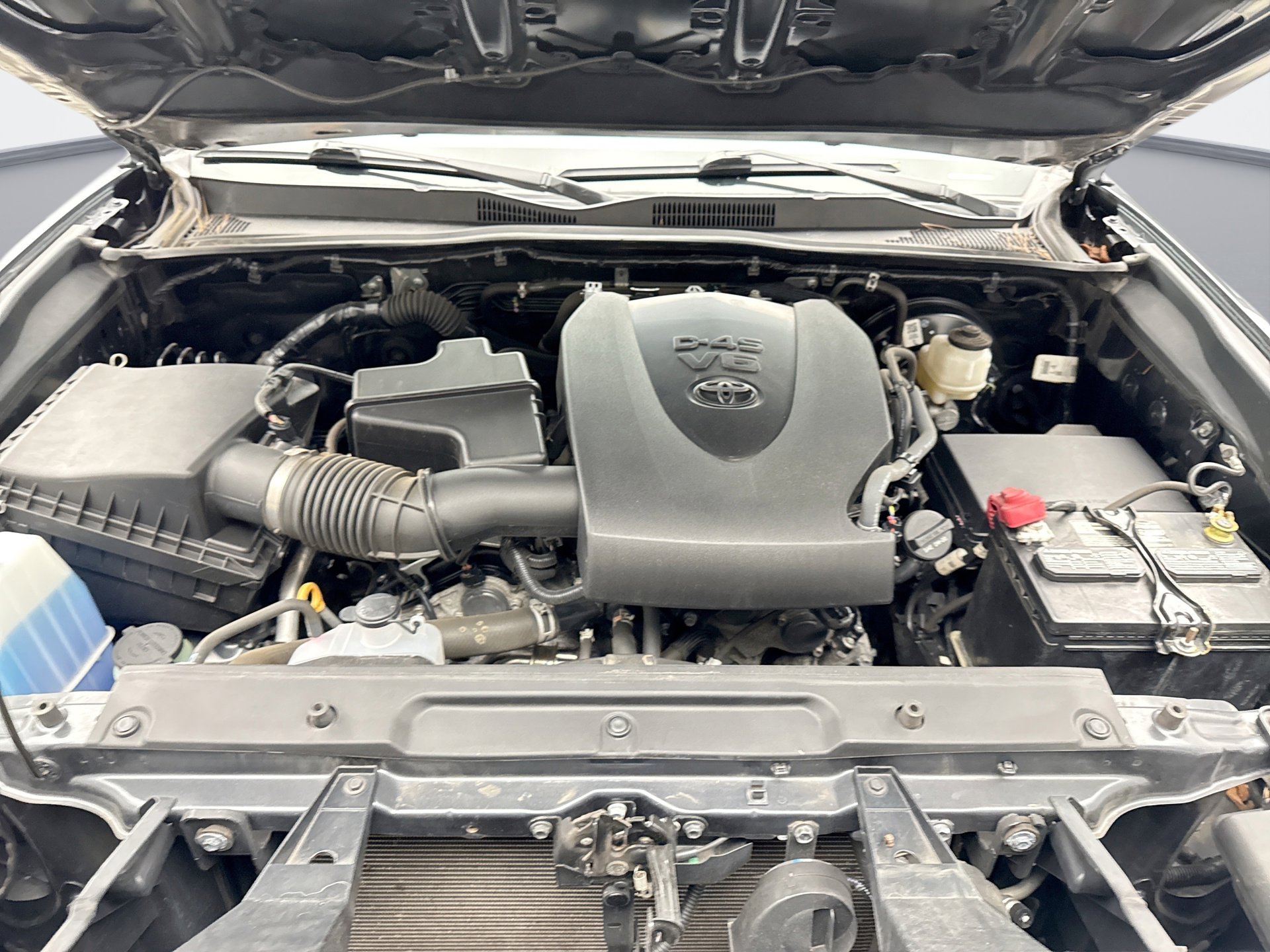 Used 2023 Toyota Tacoma SR5 image 24