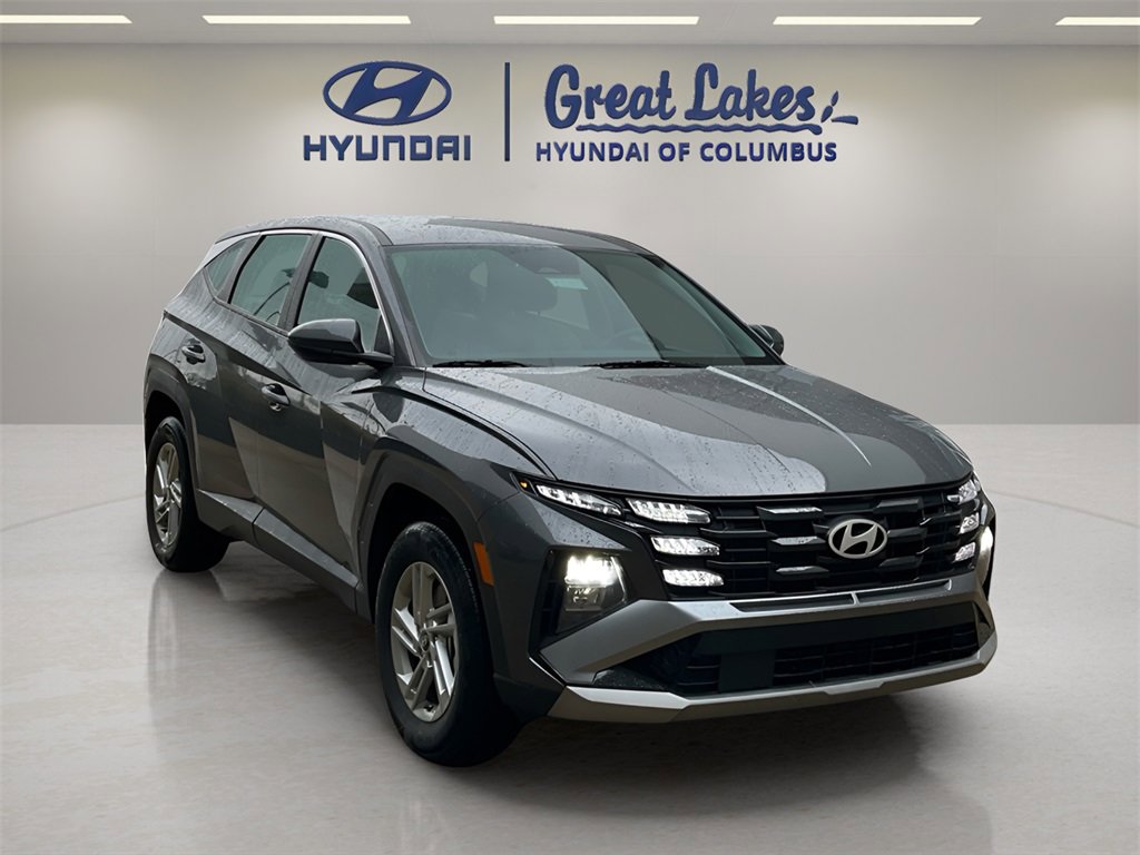 Certified 2025 Hyundai Tucson SE image 7