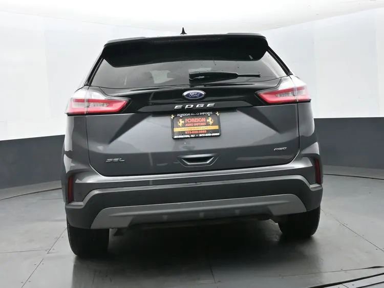 Used 2024 Ford Edge SEL image 8