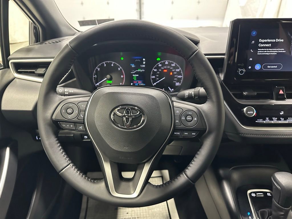 Used 2025 Toyota Corolla SE FWD image 18