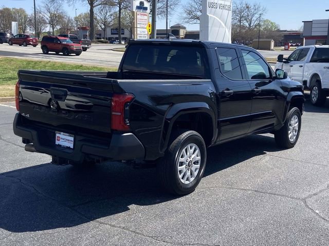 Used 2024 Toyota Tacoma SR image 6