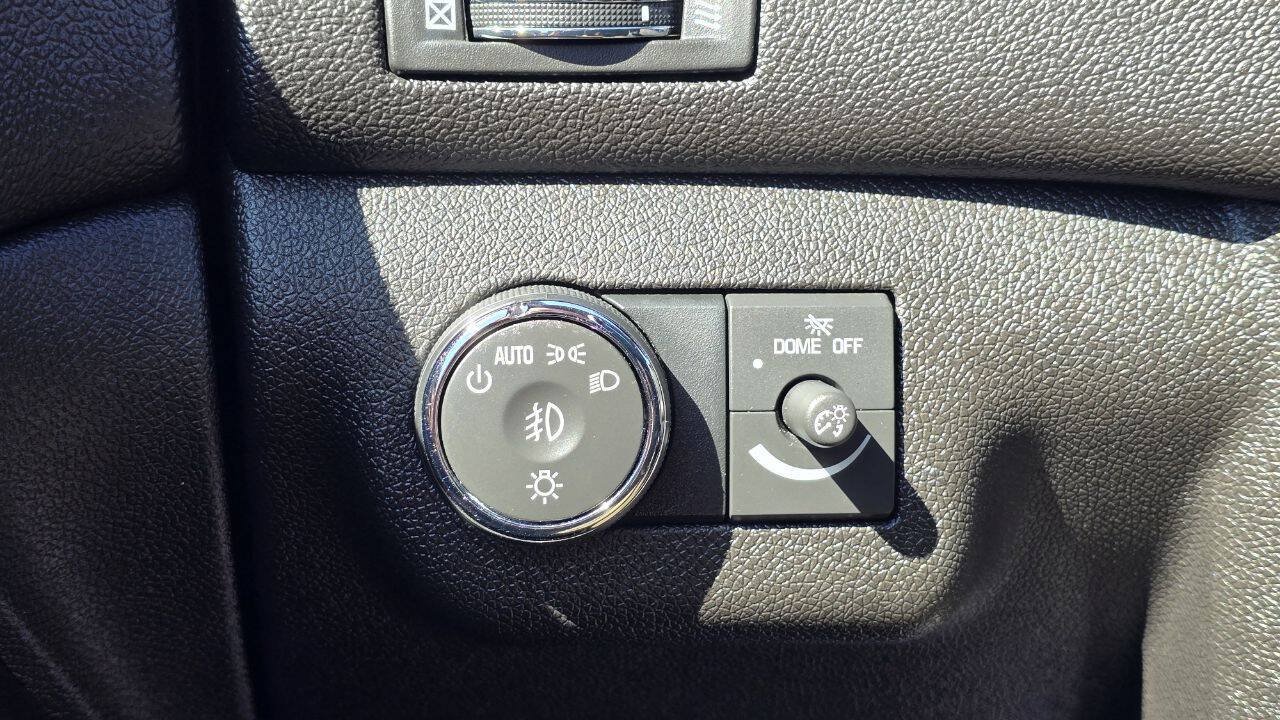 Used 2012 Buick Enclave Leather AWD/4WD image 32