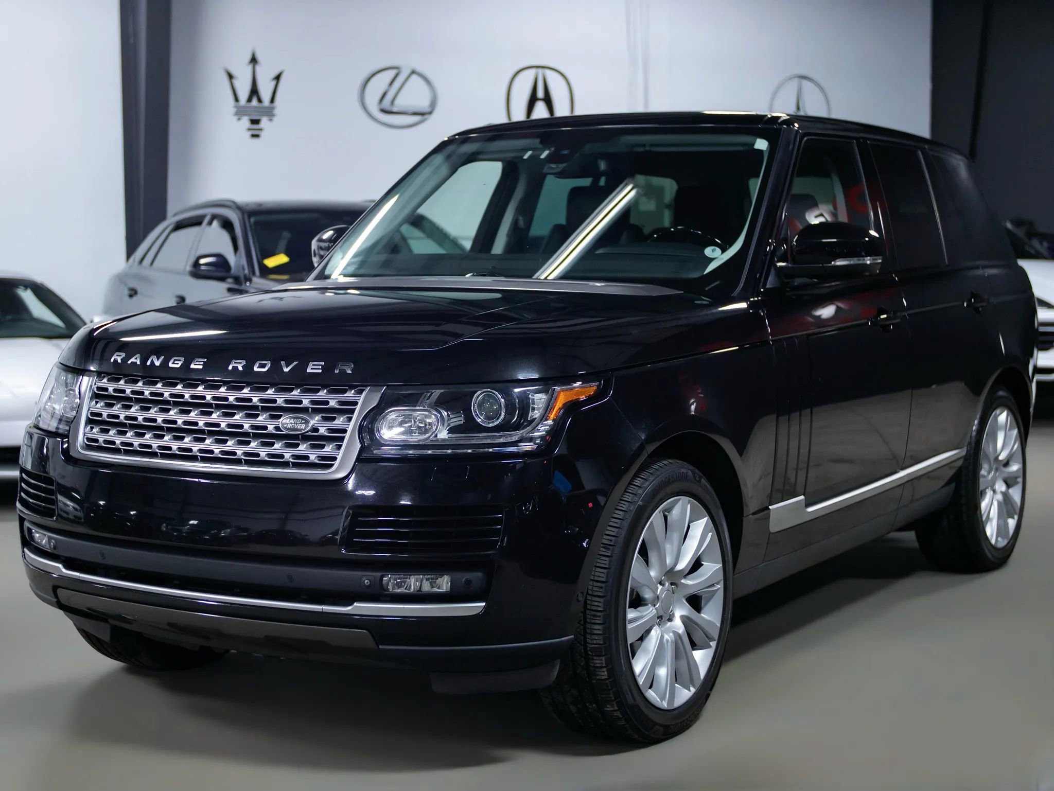 Used 2015 Land Rover Range Rover Supercharged image 6
