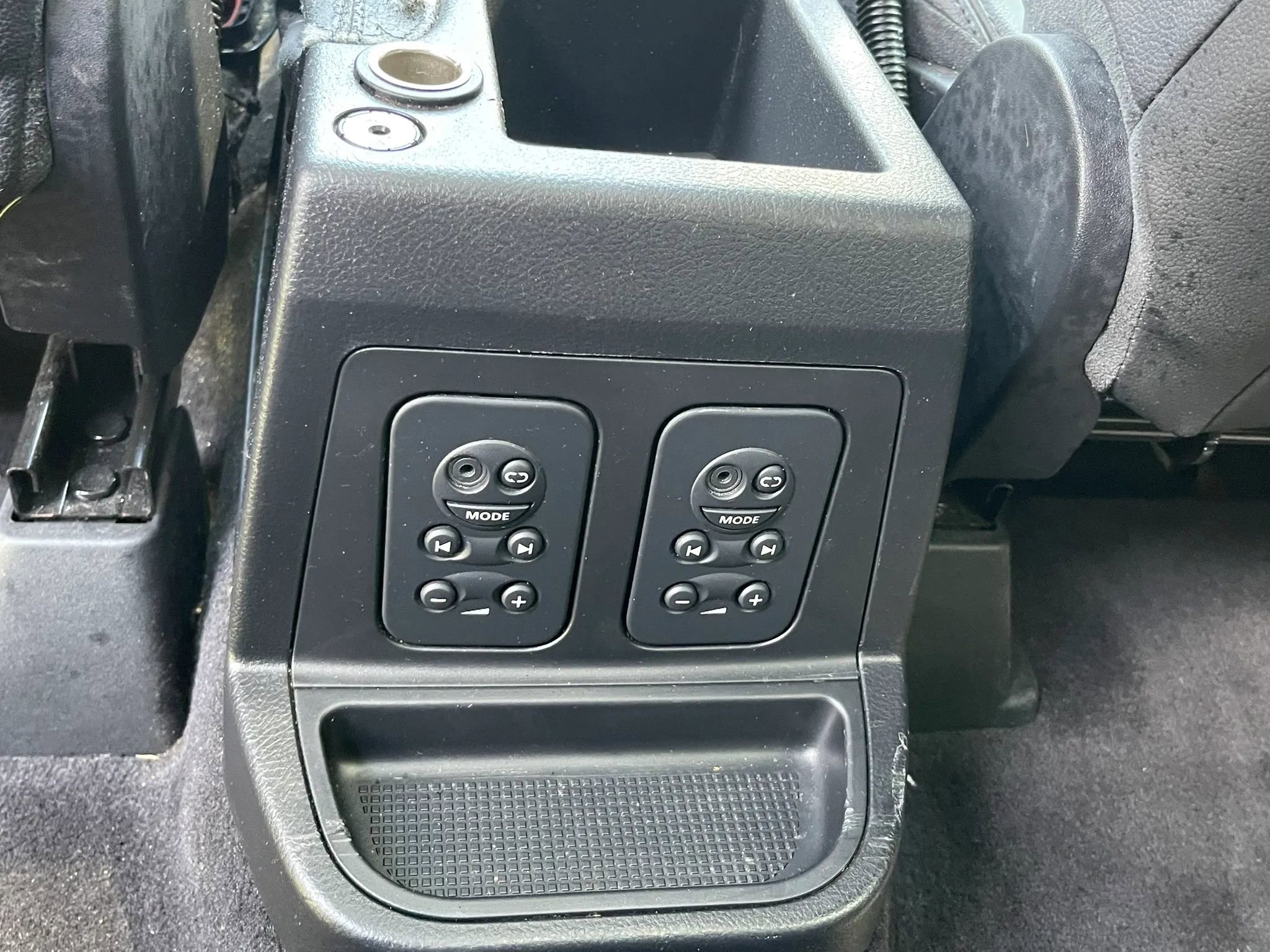 Used 2008 Land Rover LR2 SE AWD/4WD image 11