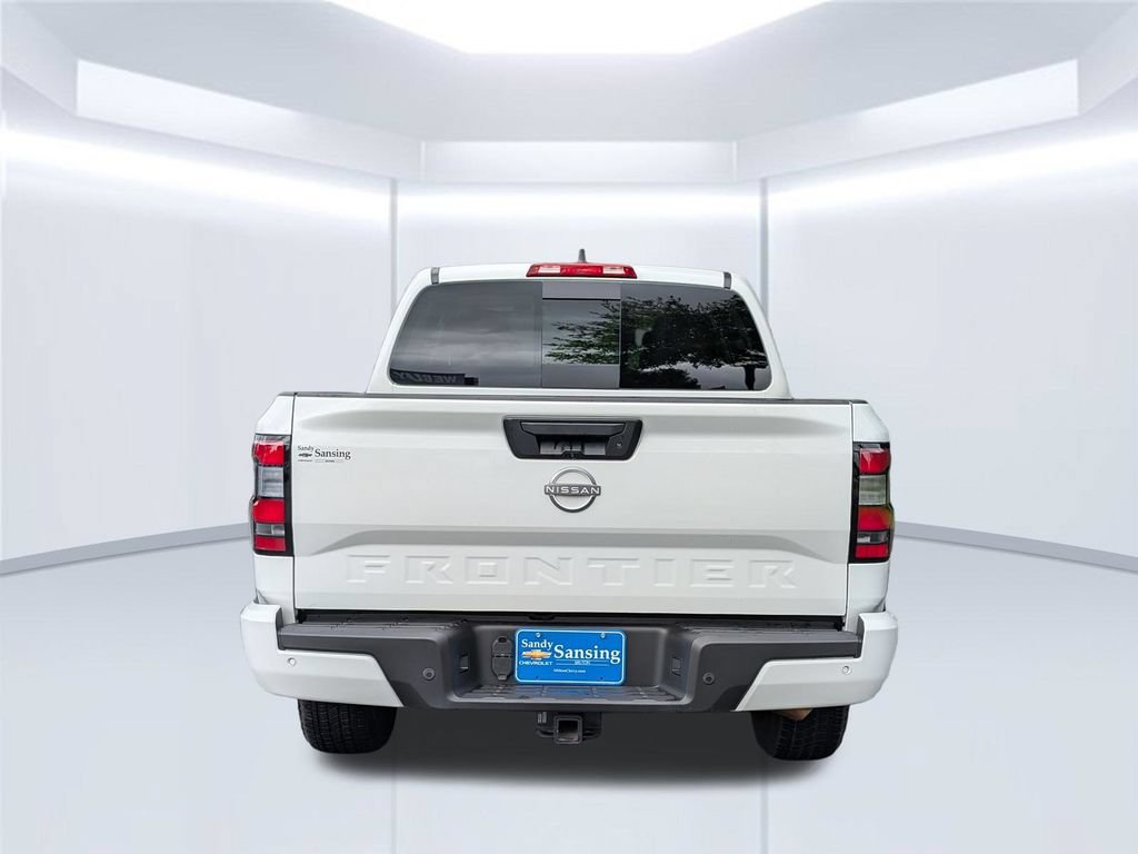 Used 2025 Nissan Frontier SV w/ SV Convenience Package RWD image 5