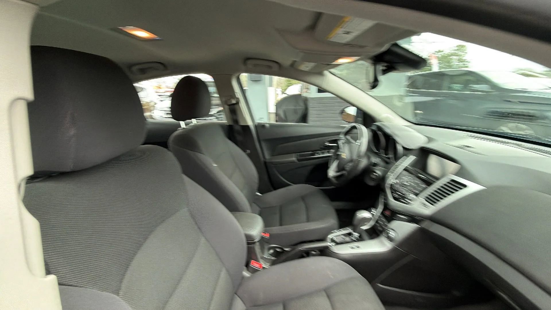 Used 2013 Chevrolet Cruze LT image 22