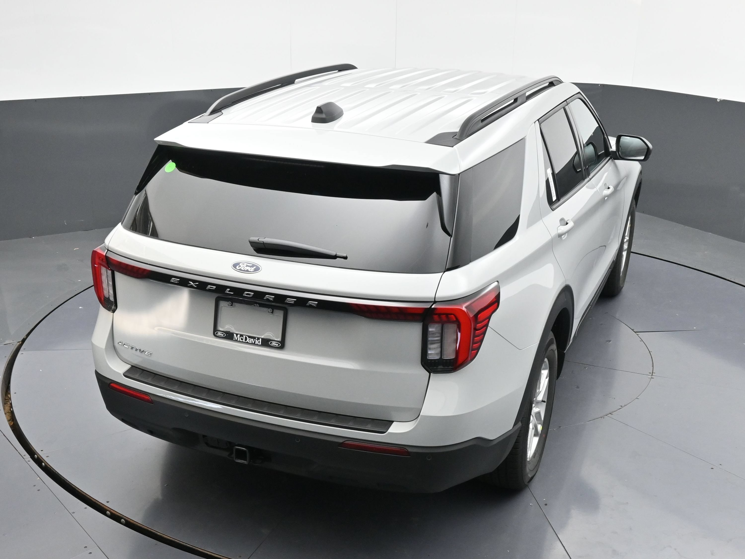 New 2027 Ford Explorer Active RWD image 24