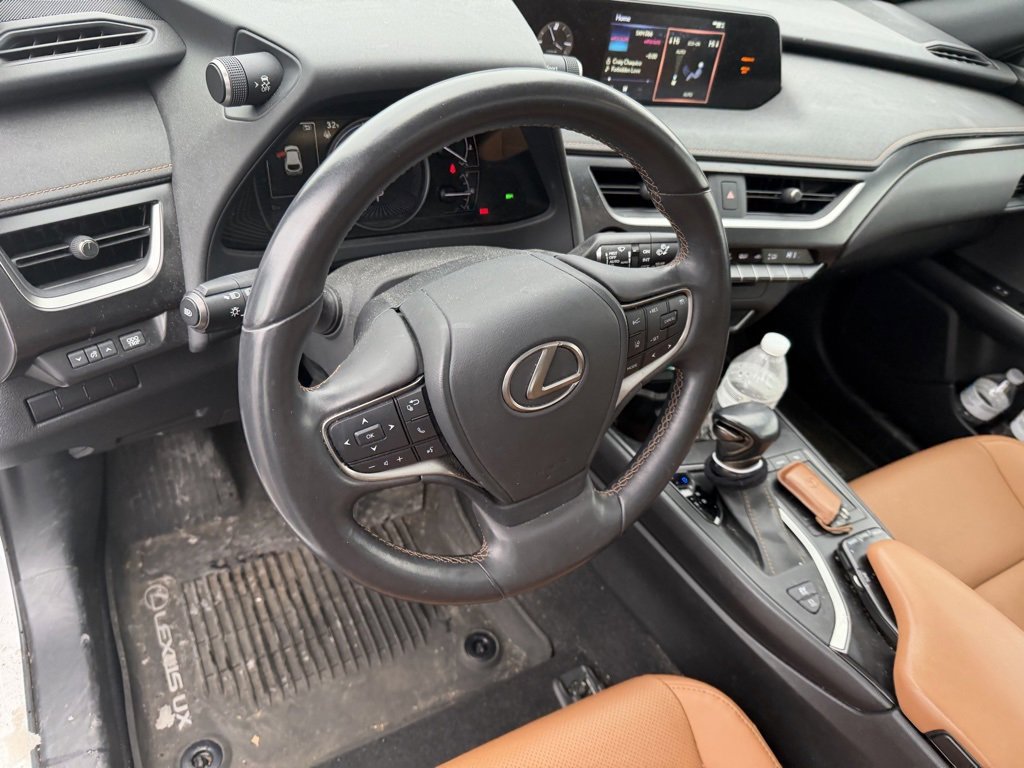 Used 2022 Lexus UX 250h 250h Base image 5