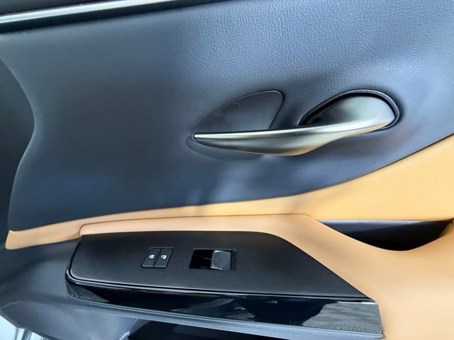 New 2025 Lexus ES 350 w/ Premium Package image 36