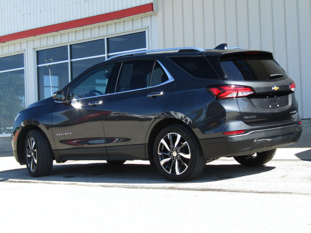 Used 2022 Chevrolet Equinox Premier AWD/4WD image 10