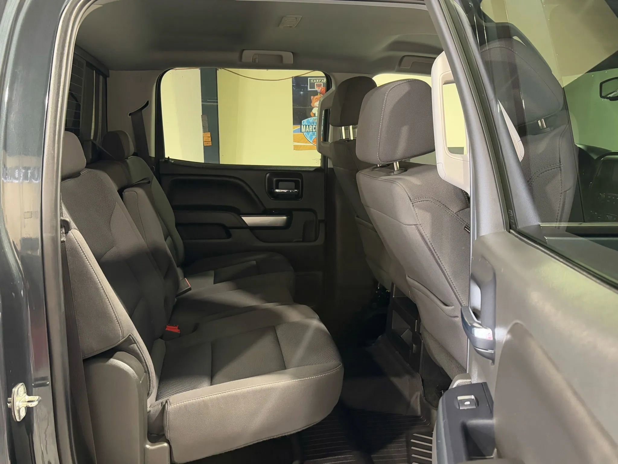 Used 2018 Chevrolet Silverado 1500 LT w/ All Star Edition AWD/4WD image 12