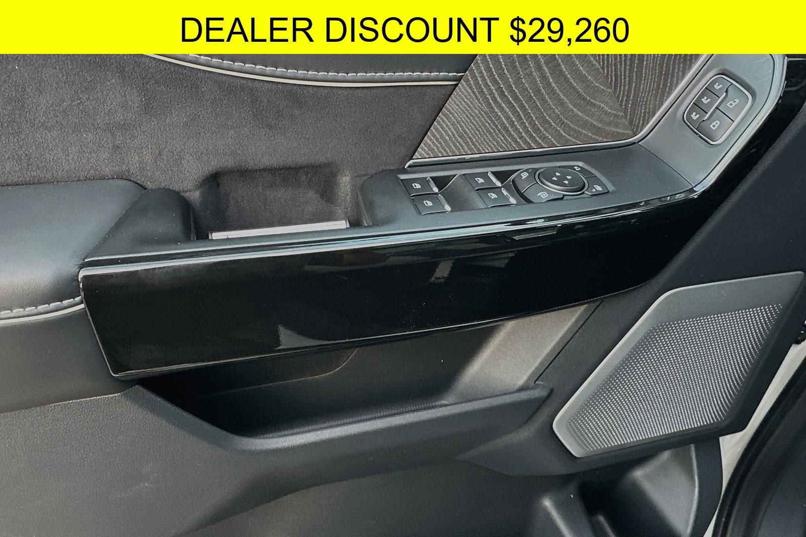 New 2023 Ford F150 Lightning Platinum AWD/4WD image 11