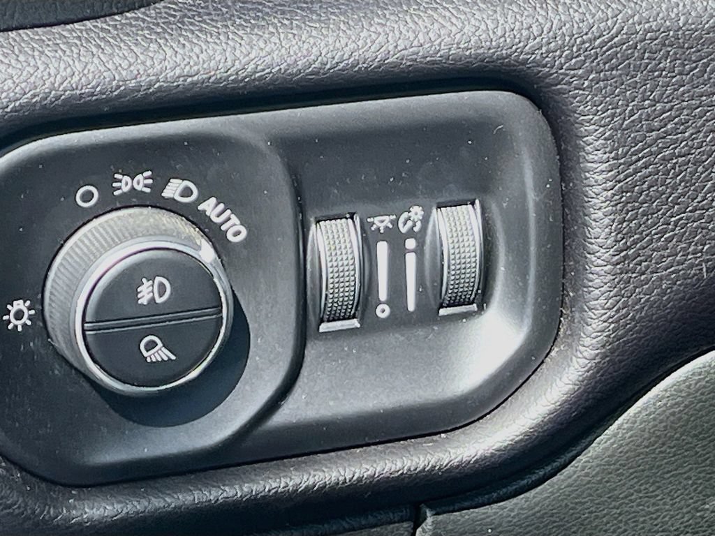 Used 2021 RAM 2500 Laramie AWD/4WD image 10