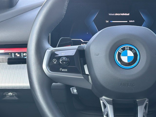 Certified 2026 BMW i5 eDrive40 w/ Executive Package AWD/4WD image 23