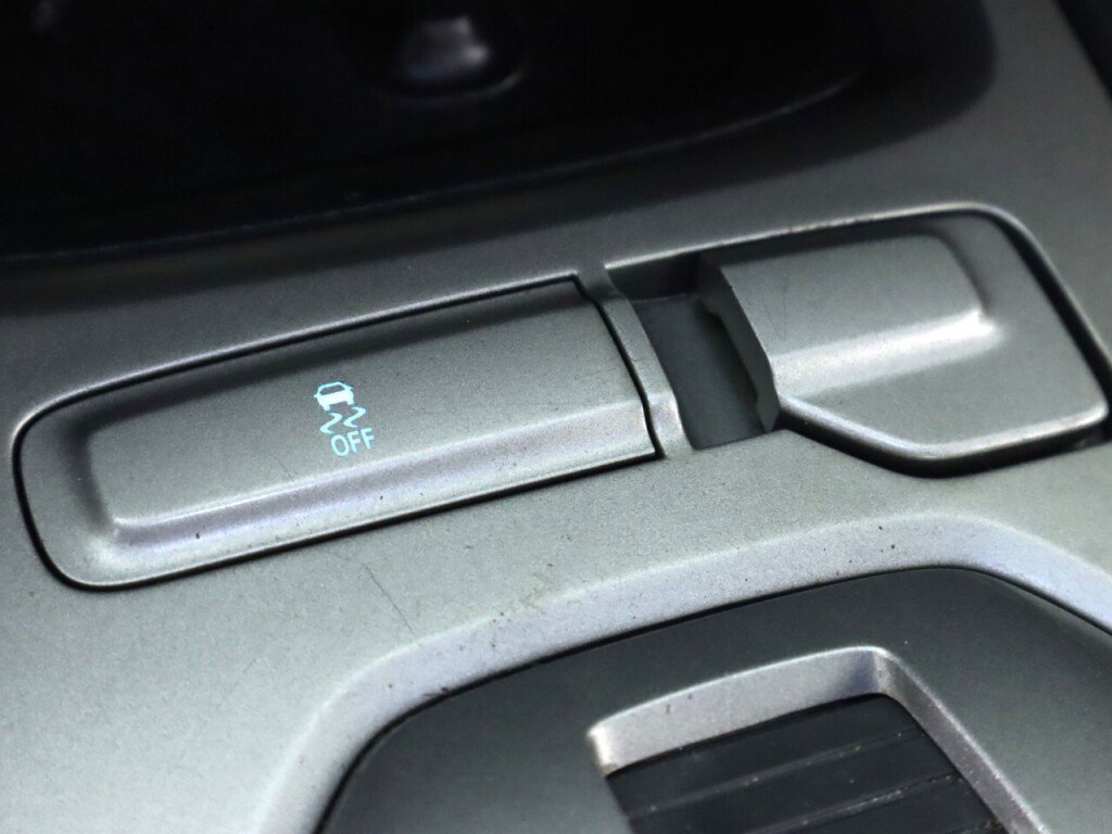 Used 2015 Chevrolet Camaro LS image 21