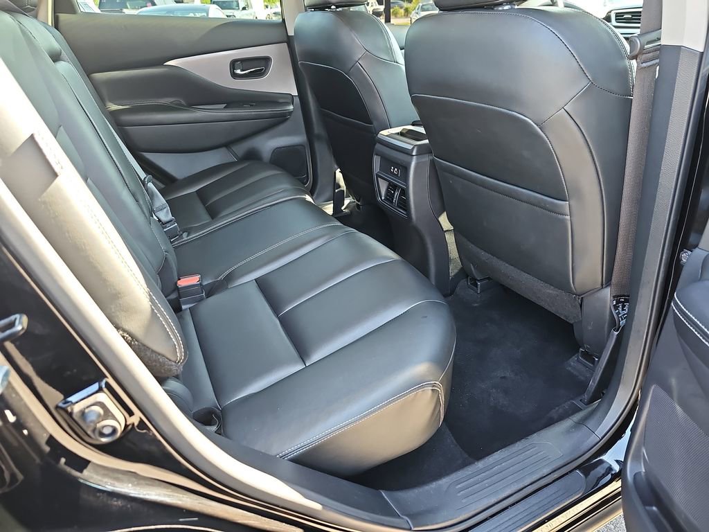 Used 2024 Nissan Murano SV FWD image 15