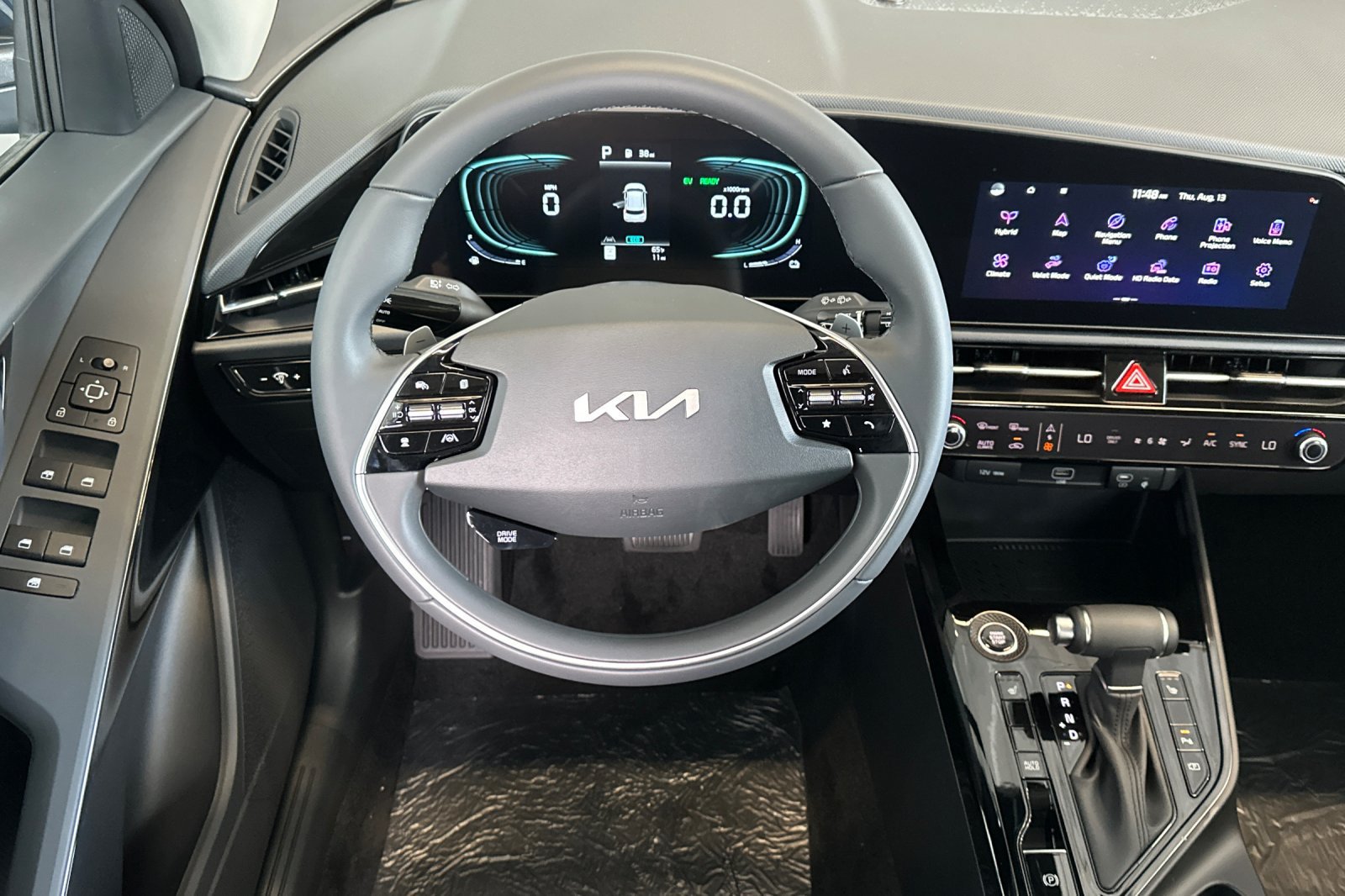 New 2026 Kia Niro EX FWD image 14