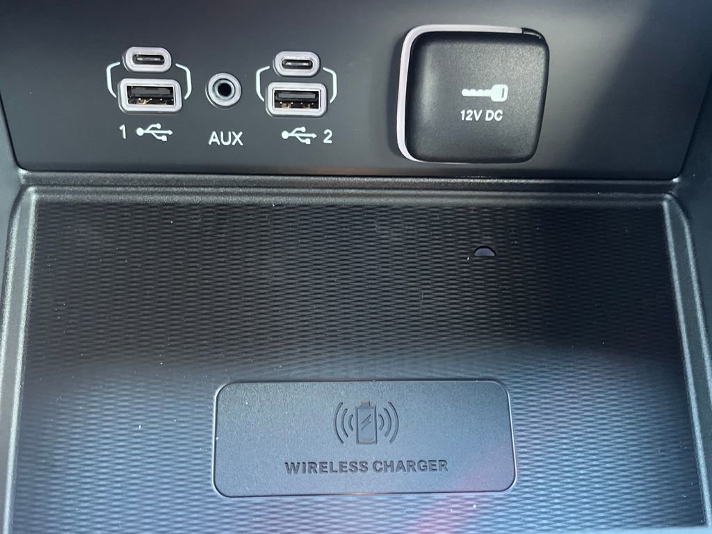 New 2025 Jeep Grand Cherokee Altitude image 20