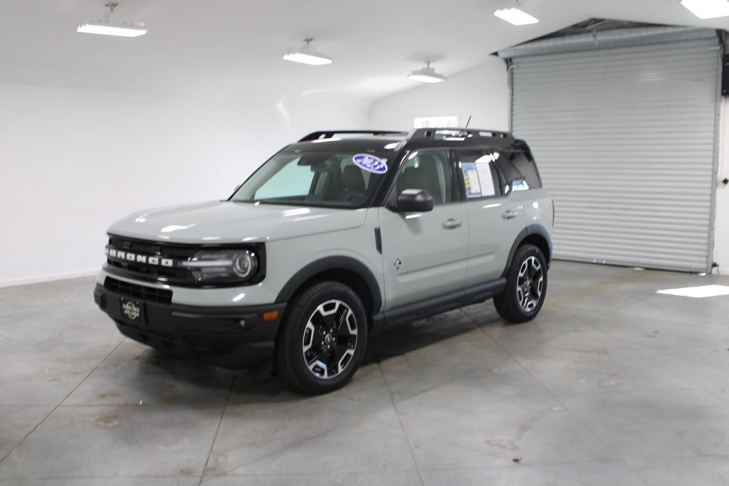 Used 2023 Ford Bronco Sport Outer Banks image 4